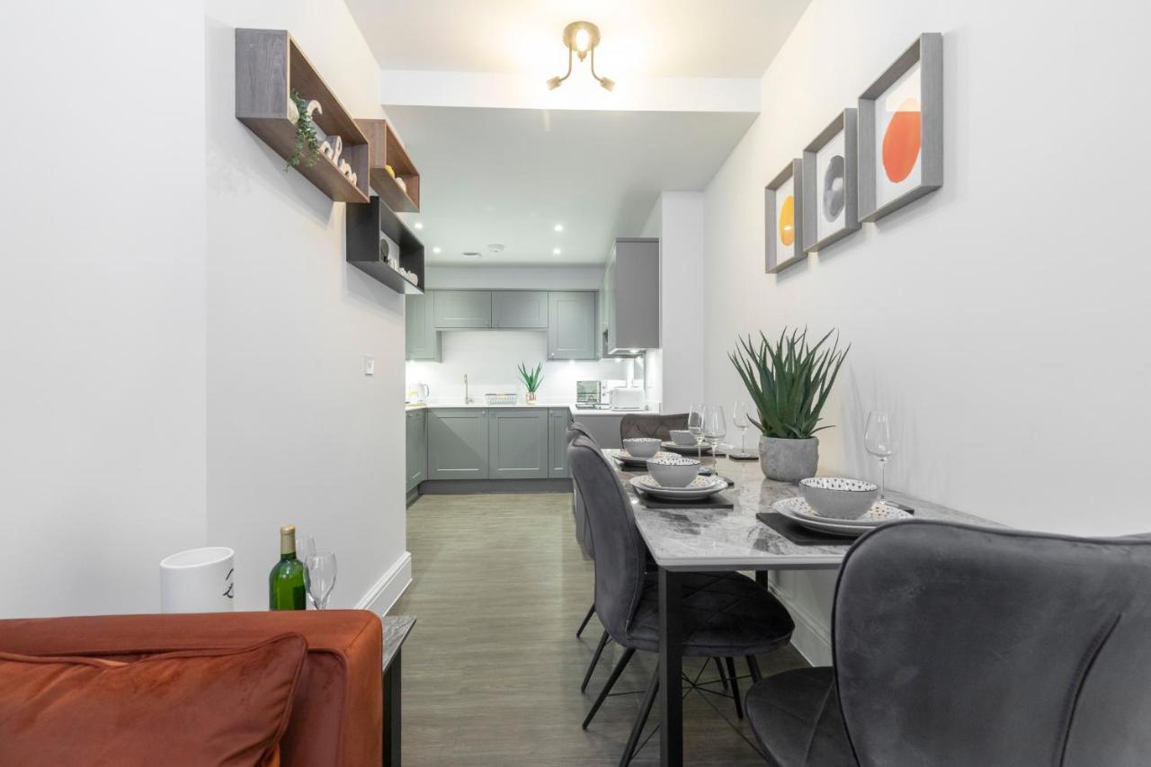 Elliot Oliver - Luxury 2 Bedroom Regency Apartment With Parking & Ev Charger Челтенхам Экстерьер фото